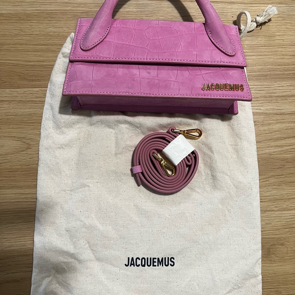 JACQUEMUS
Pink La Montagne Croc 'Le Chiquito Long' Clutch - Picture 6 of 8